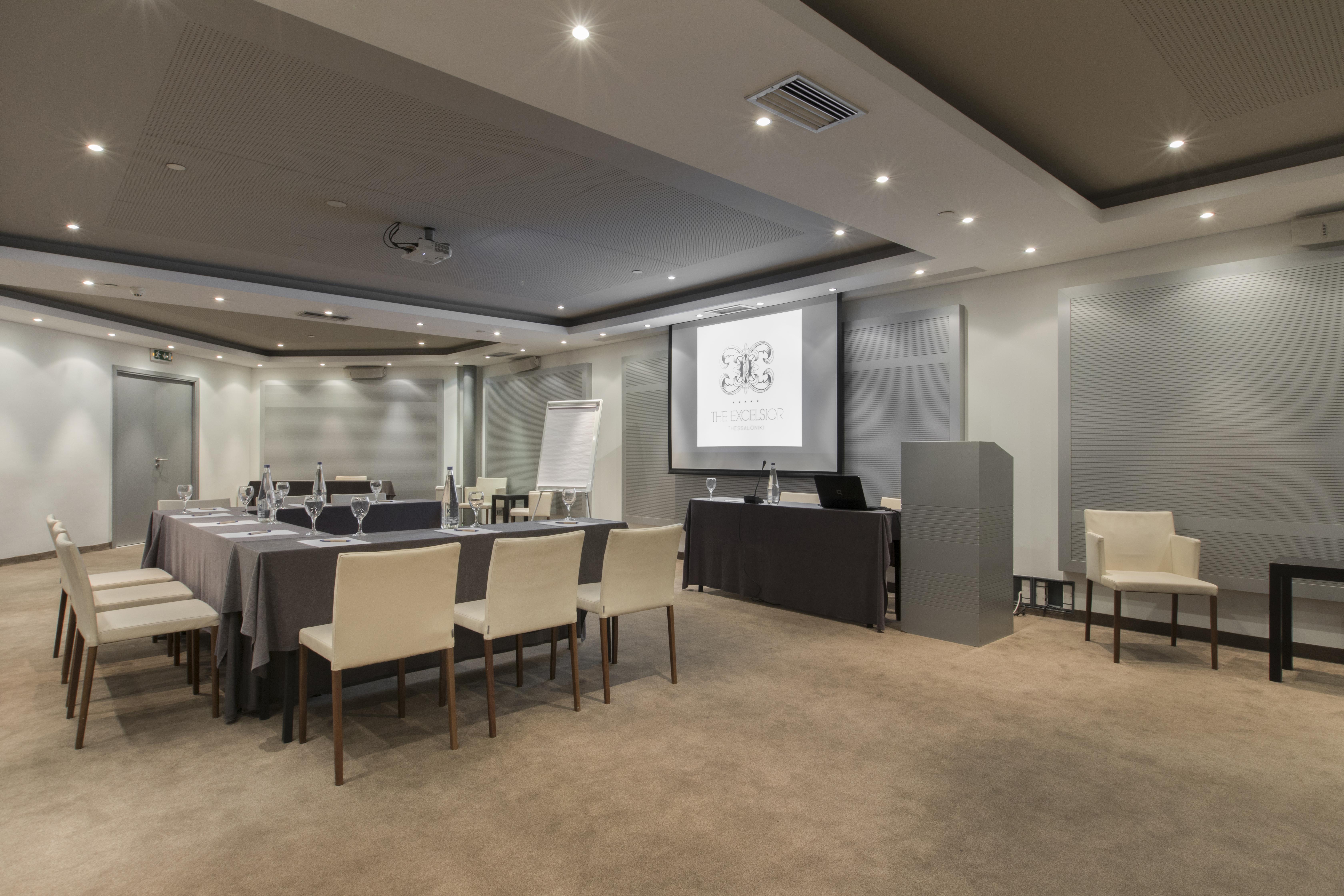 The Excelsior - Small Luxury Of The World מלון 5*